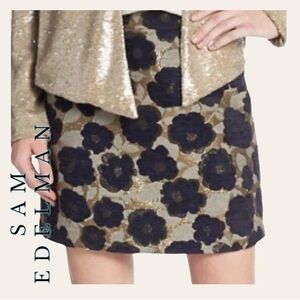 SAM EDELMAN Navy and gold floral‎ jacquard mini skirt size 10.